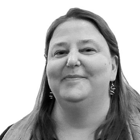 Rauhanliiton toiminnanjohtaja Laura Lodenius.